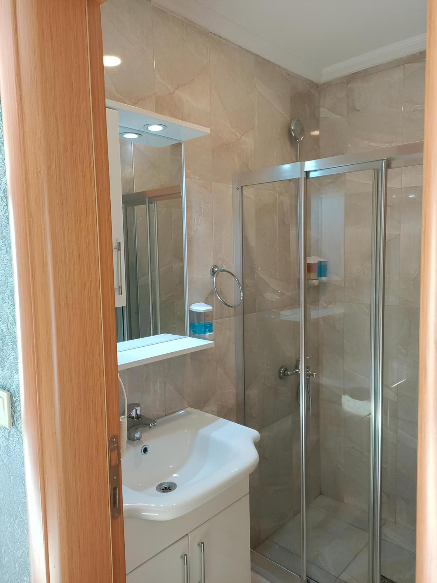 Mini Suite Otel اسطنبول المظهر الخارجي الصورة